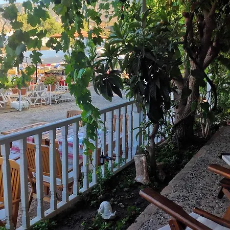 Losta Sahil Evi 2 (adults Only) ホテル *